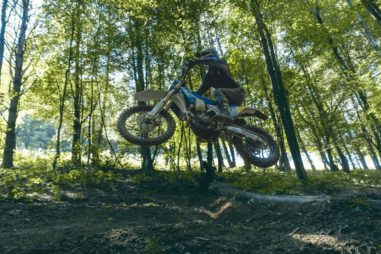 Husqvarna presenta la gamma 2025 “limited edition” Heritage 